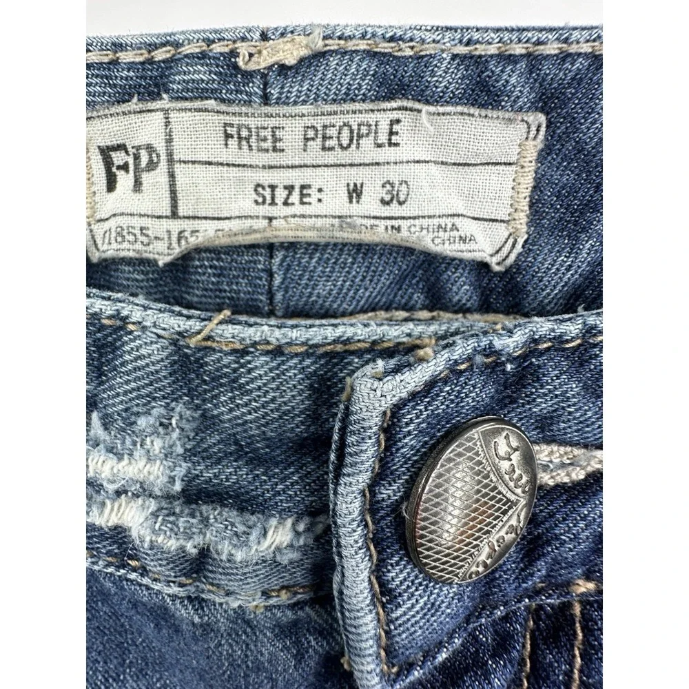 Free People Jeans Womens Size 30 Blue Distressed Straight Leg Raw Hem Cropped